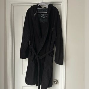 Robert Graham terry robe with skull mens size L/XL black